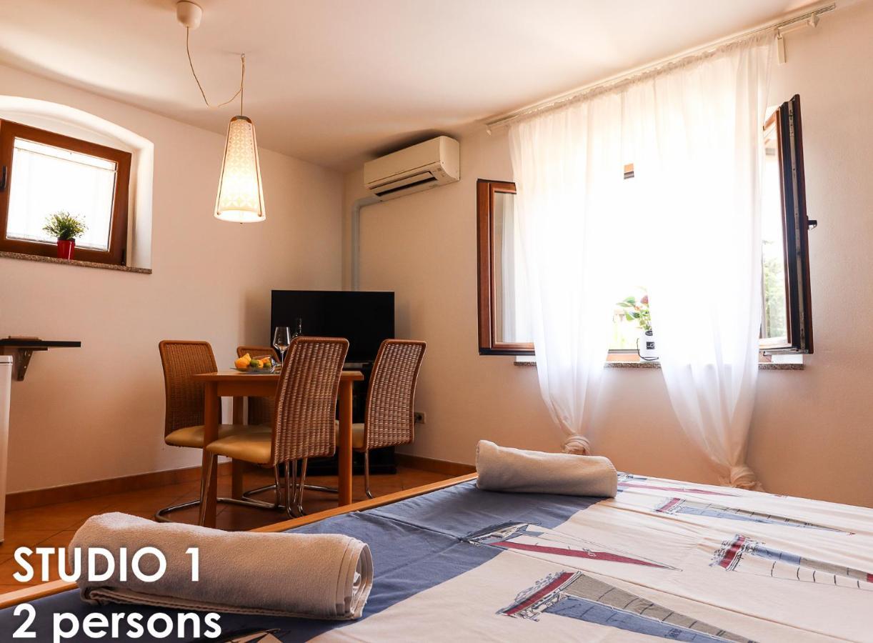 Glamour Apartments فيرسار المظهر الخارجي الصورة